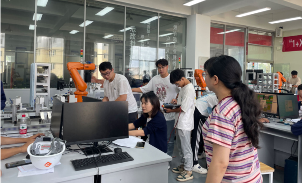 f9c9294f03cb4ad2a1fe00071c78a0fa.png f9c9294f03cb4ad2a1fe00071c78a0fa.png