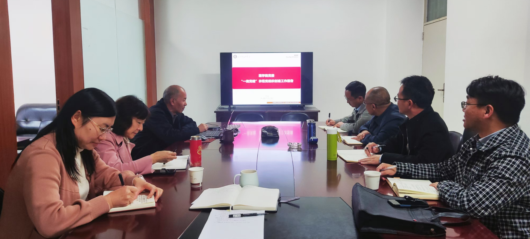 6bd8fad5fd3e487e99dd245b3196b10d.png 6bd8fad5fd3e487e99dd245b3196b10d.png