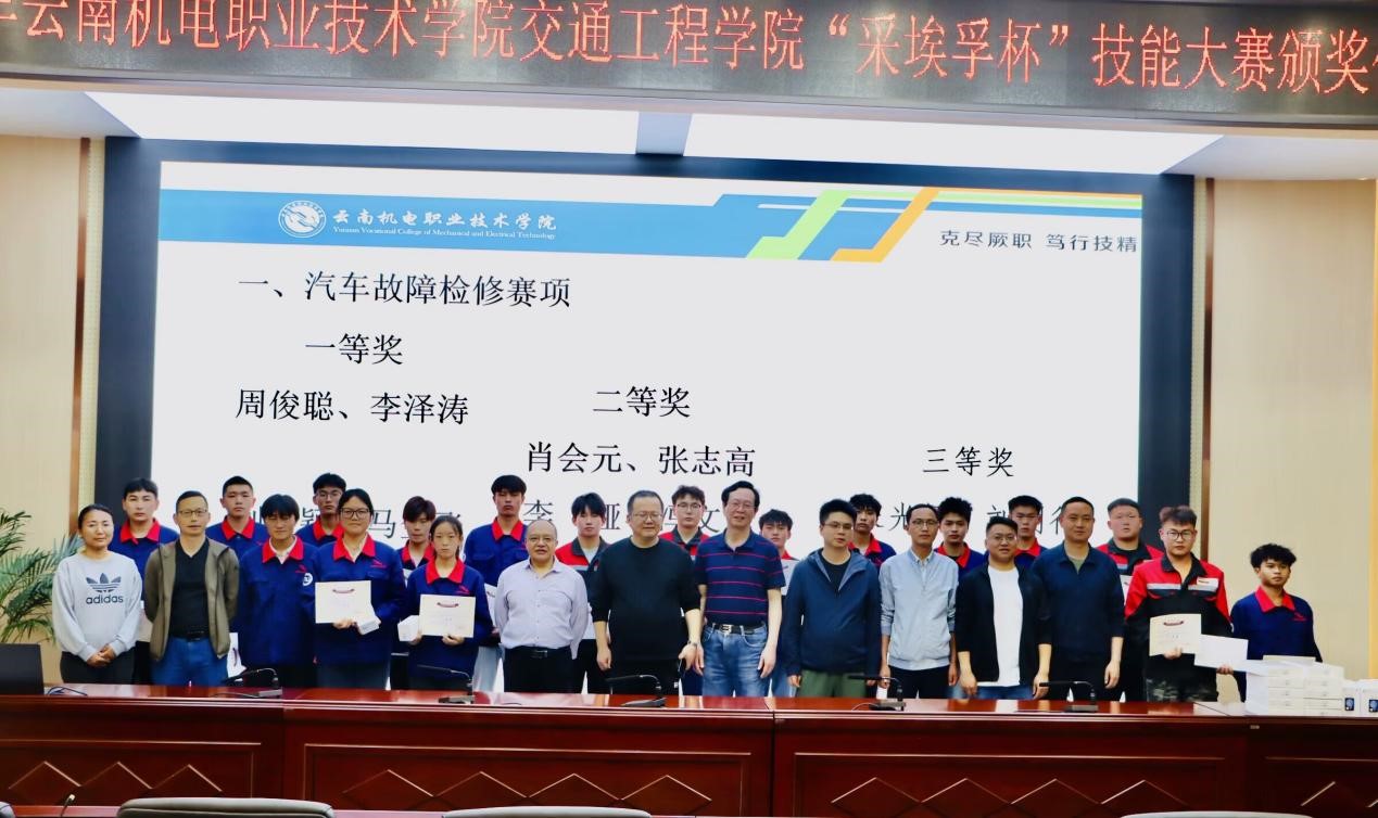 42cb1e806e0641cca6b054743acbb152.jpg 42cb1e806e0641cca6b054743acbb152.jpg