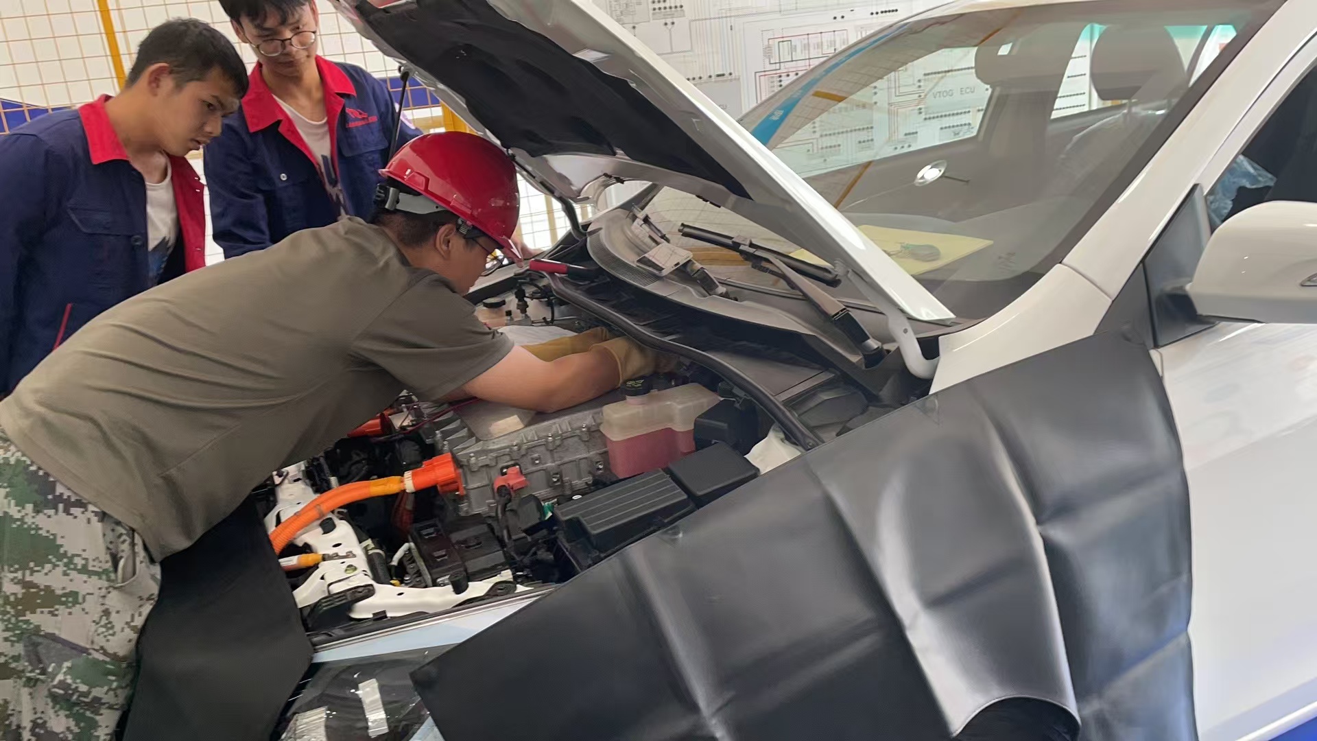 bb0f341de03b48c5803fd1deceb267f2.jpg bb0f341de03b48c5803fd1deceb267f2.jpg