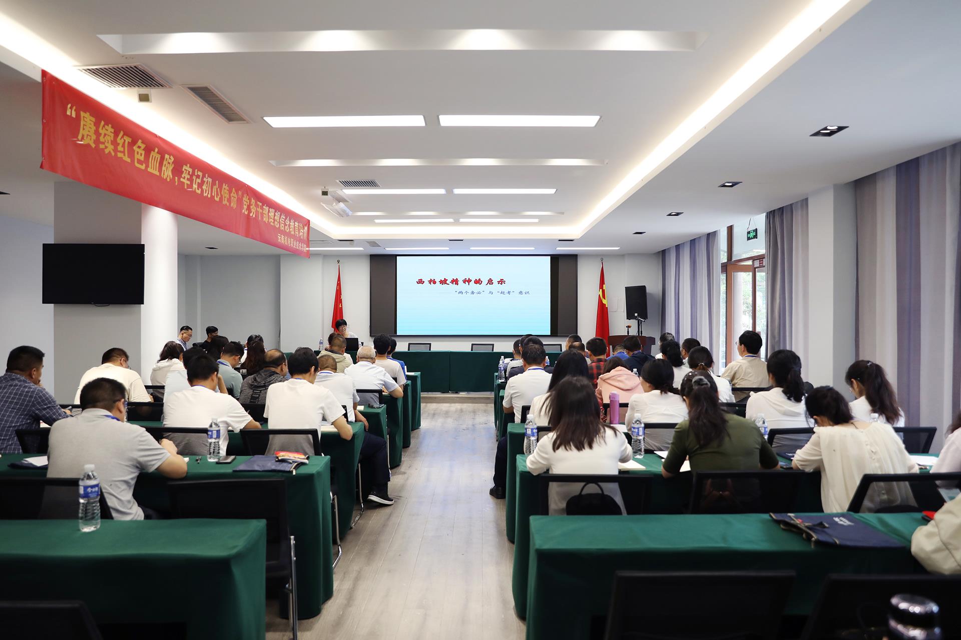 18a85a0e6a174495b76e83f689a86dd4.jpg 18a85a0e6a174495b76e83f689a86dd4.jpg