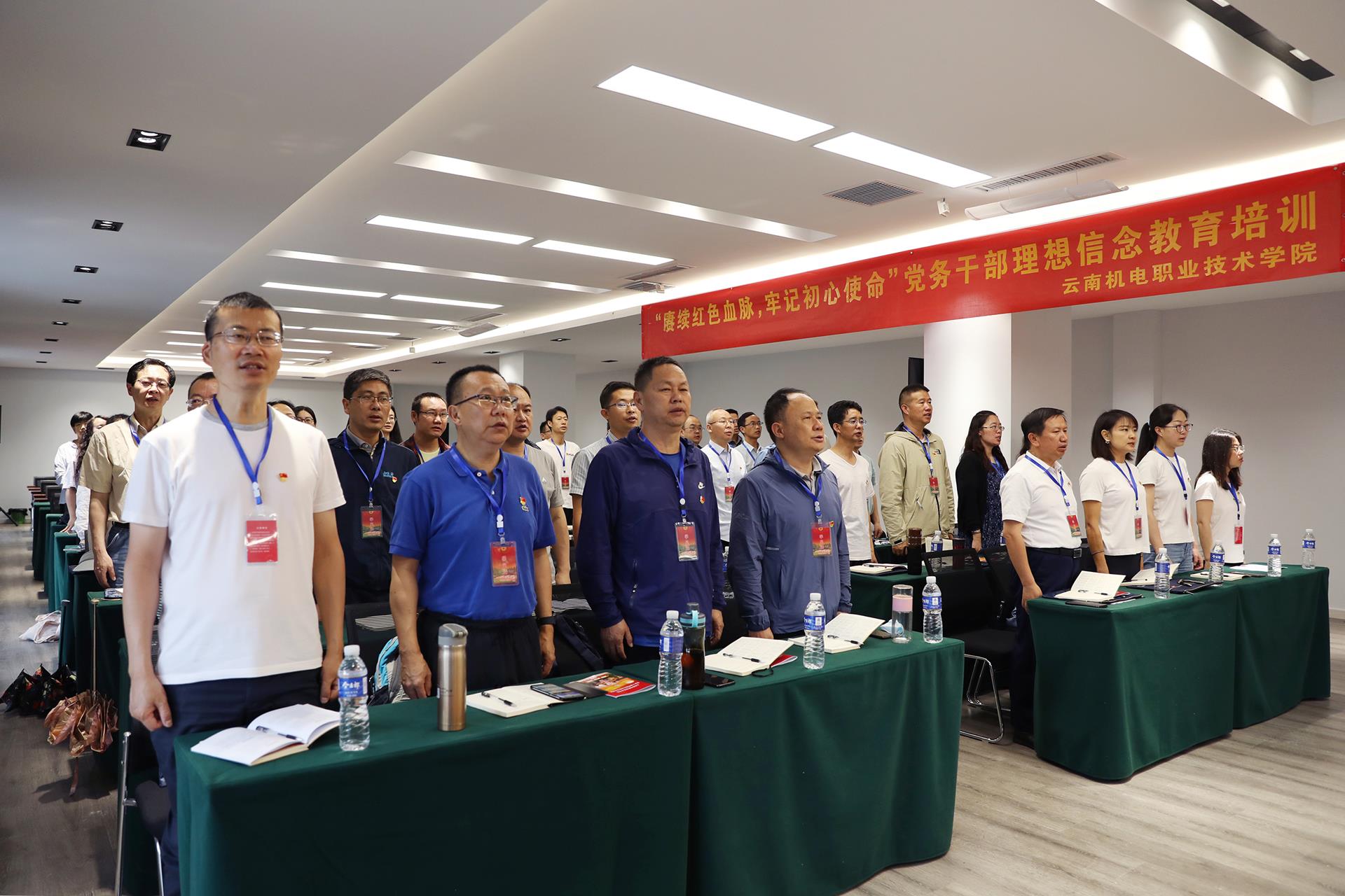 7670f7c68a68458e914e841850890aa4.jpg 7670f7c68a68458e914e841850890aa4.jpg