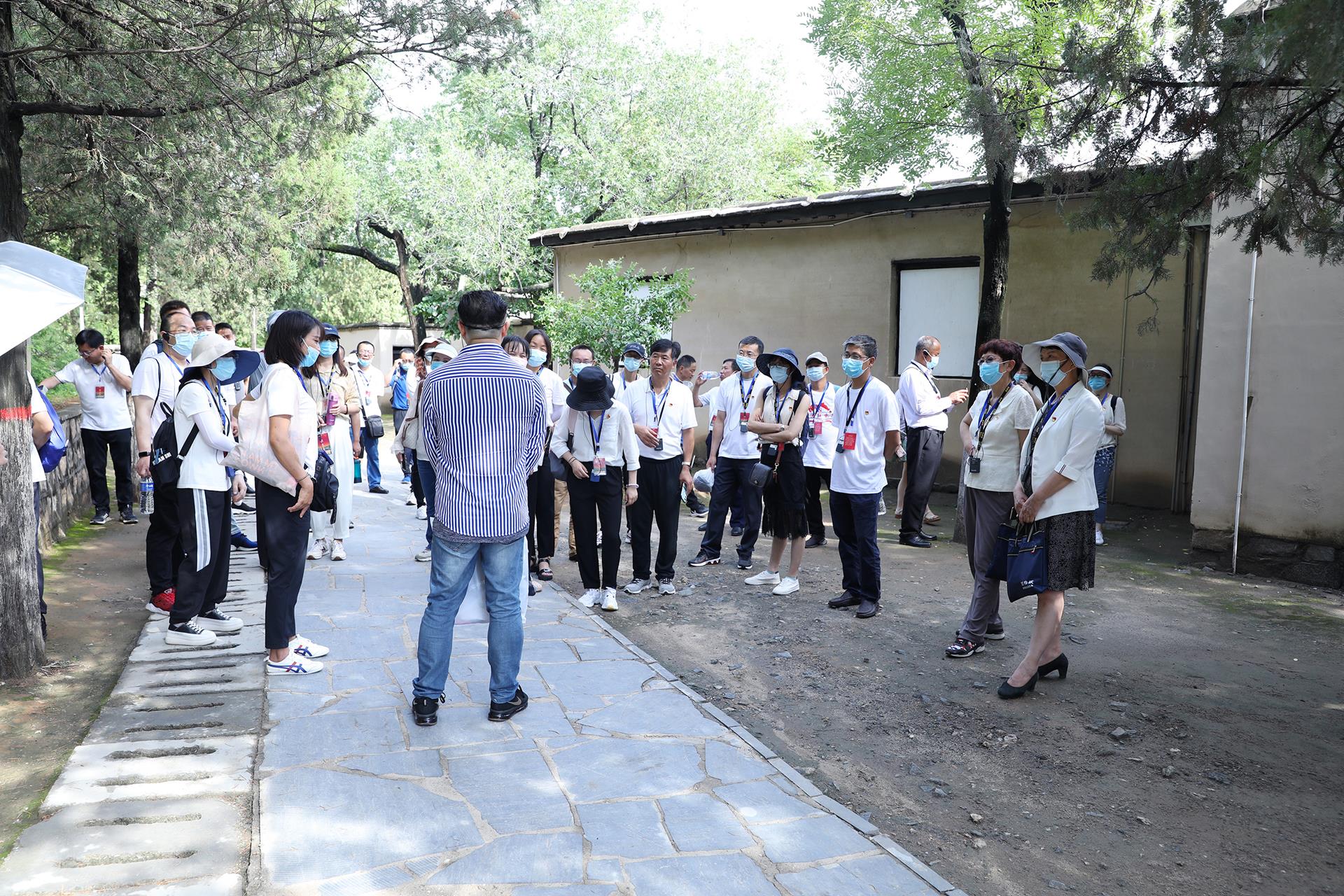 7d8671228cae46b98541fdaf3997f37e.jpg 7d8671228cae46b98541fdaf3997f37e.jpg