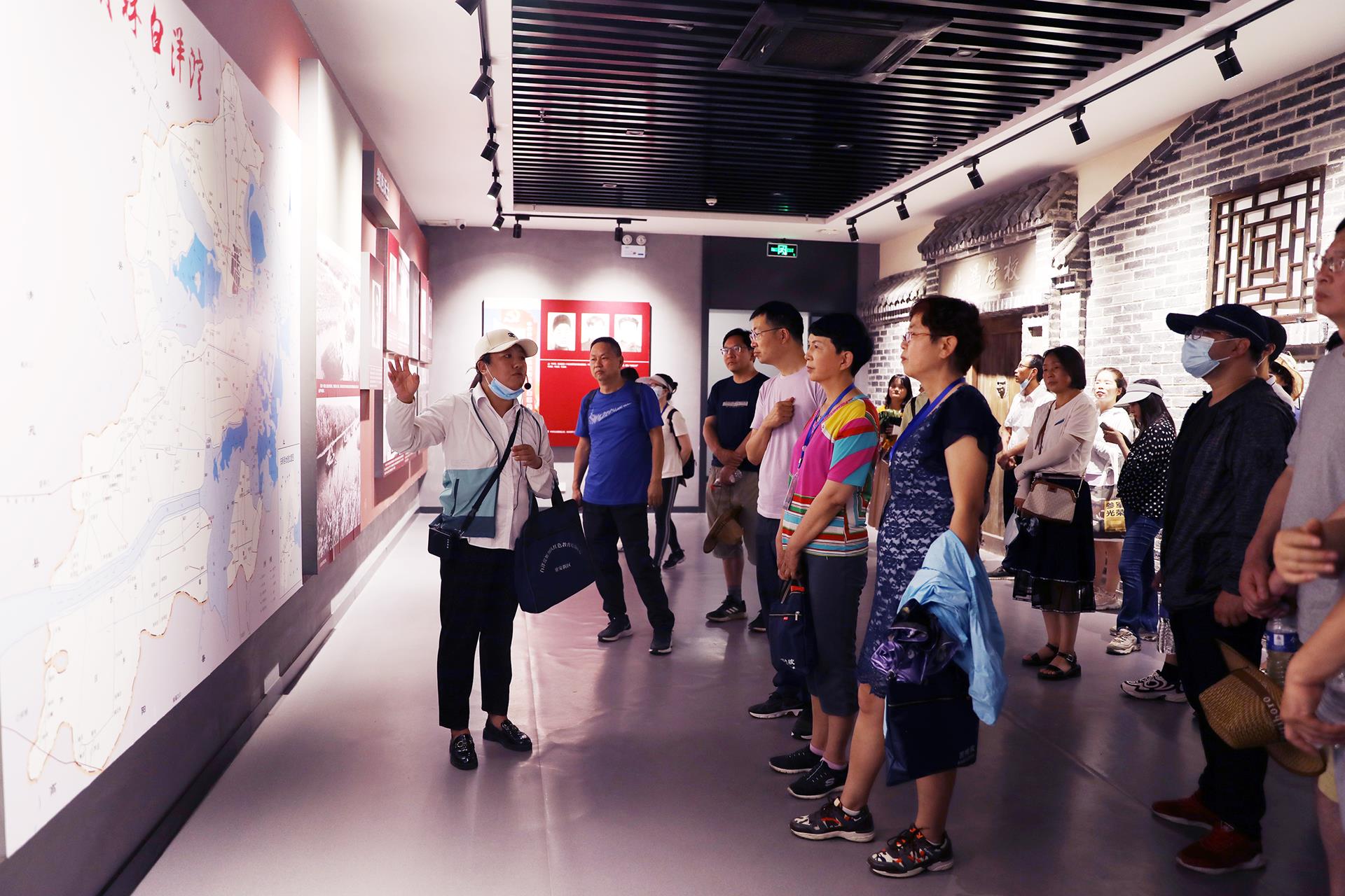 965e149629f147ee959740b109918100.jpg 965e149629f147ee959740b109918100.jpg