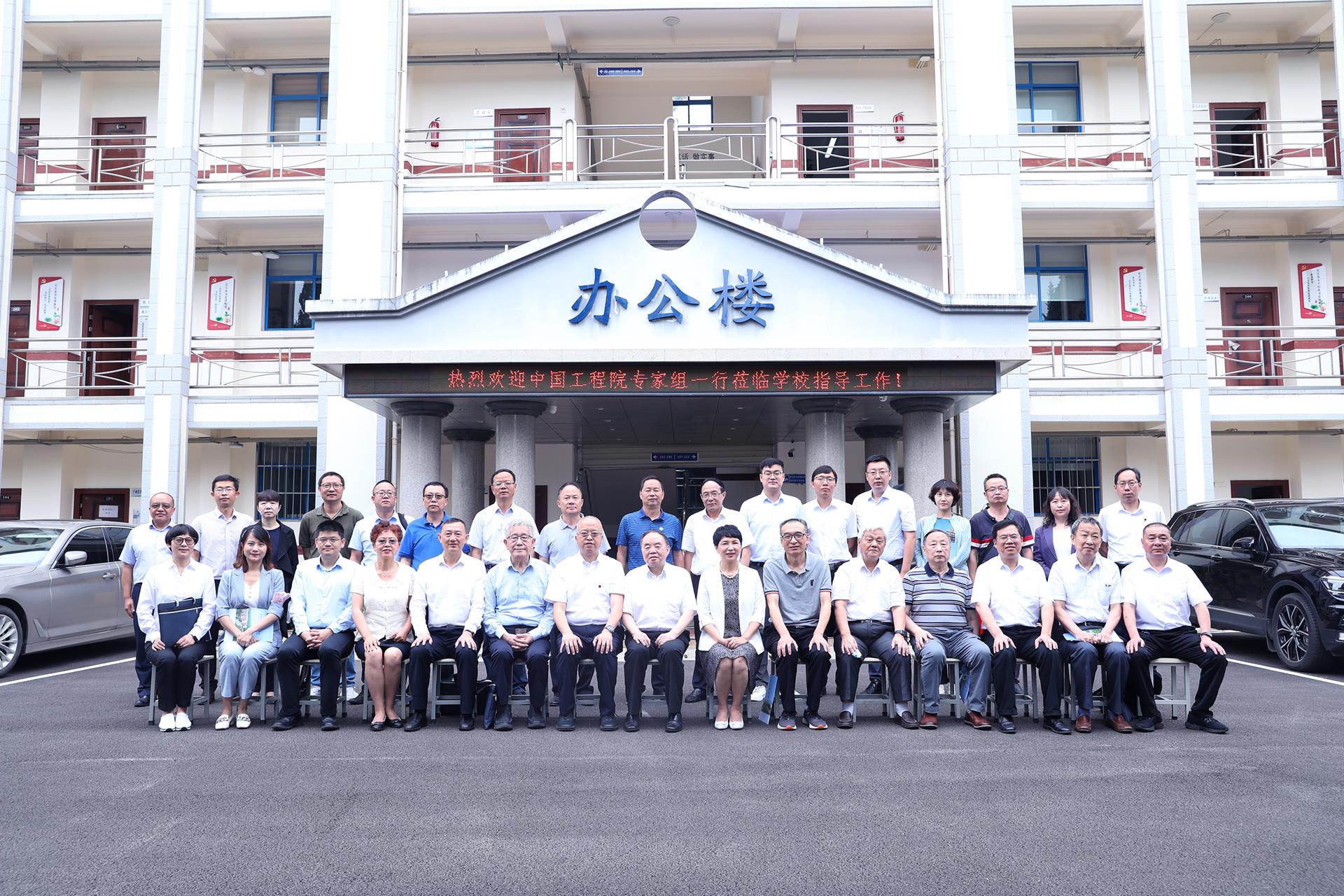 215c96ce3bc54b2ebf5ba451c29577a6.jpg 215c96ce3bc54b2ebf5ba451c29577a6.jpg