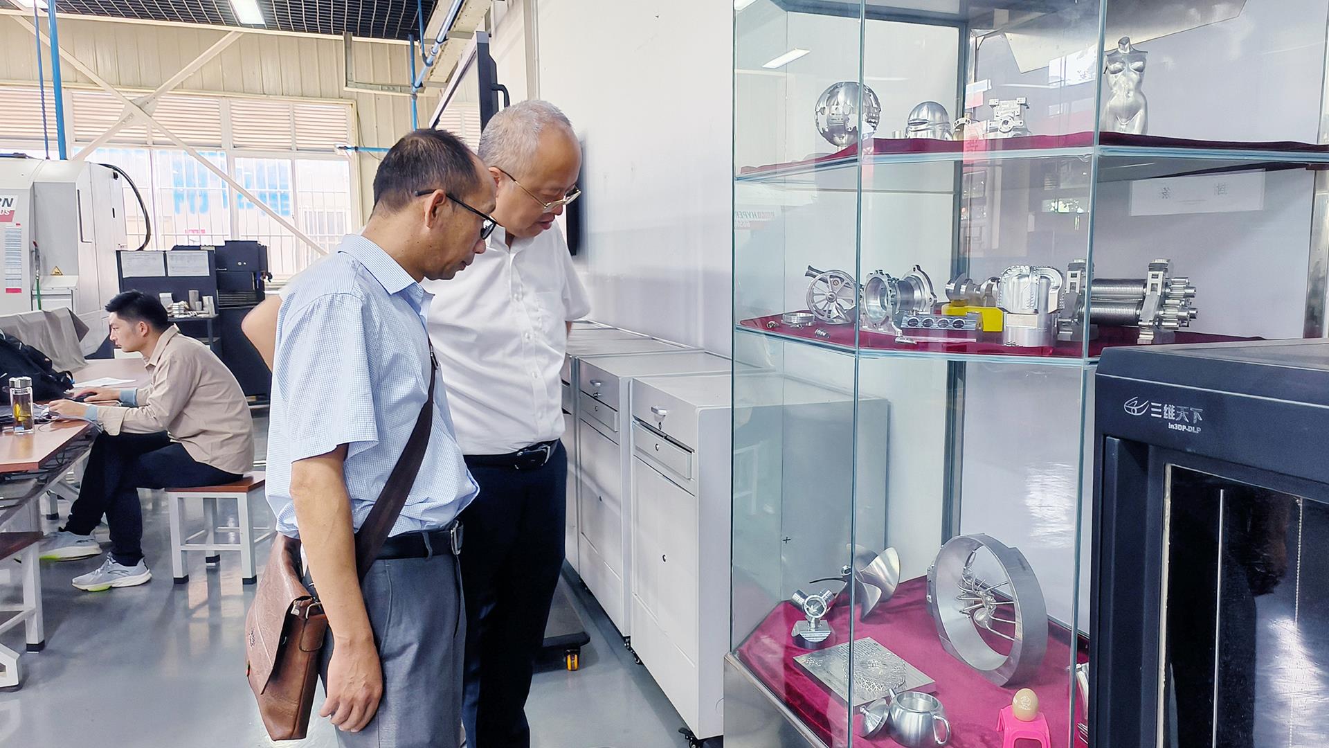 096e921112a9460d884ad63143047381.jpg 096e921112a9460d884ad63143047381.jpg