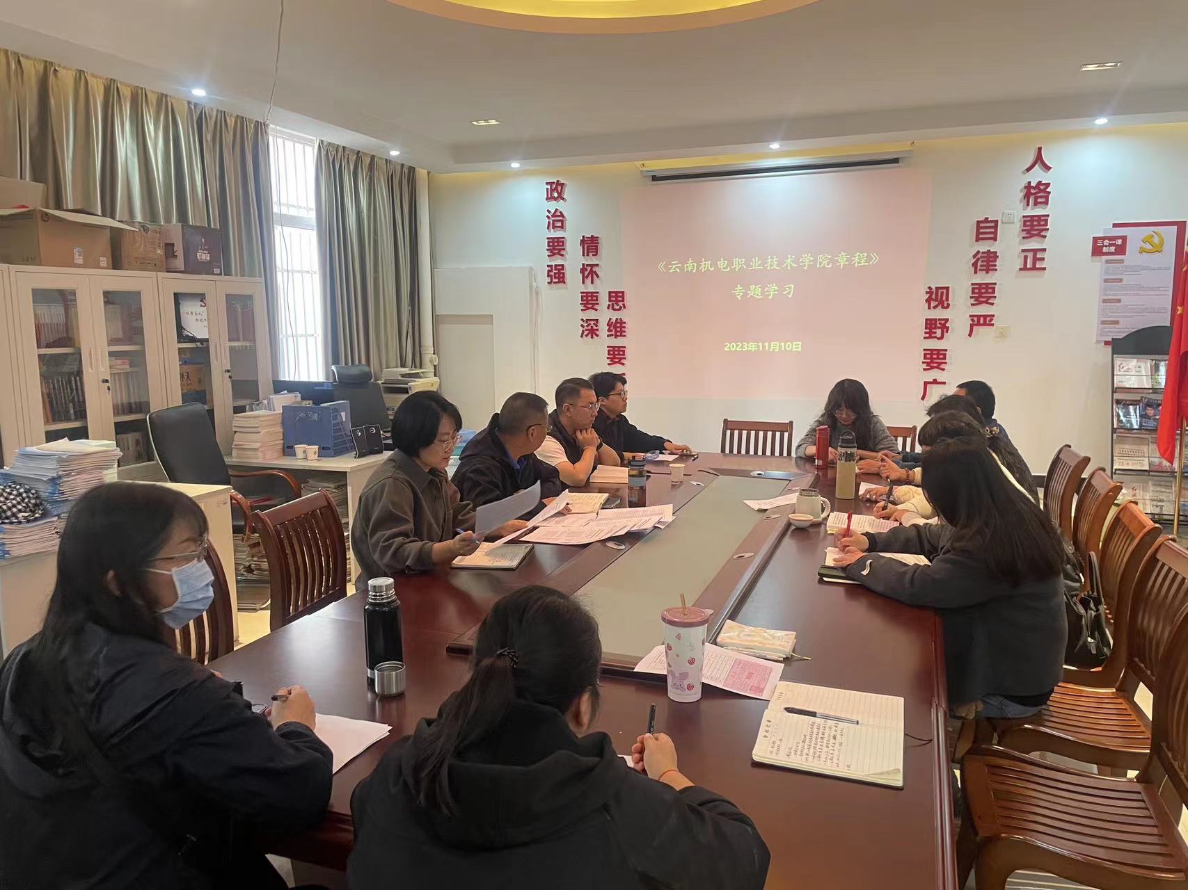 a3f329be787e49d29e9262e4c1210915.jpg a3f329be787e49d29e9262e4c1210915.jpg