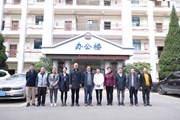 省政府发展研究中心调研组一行到我校调研