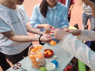 巧手创办未来——经济与管理学院开展手工劳动教育活动