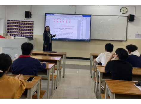 加强实习管理　筑牢安全防线　促进高质量就业——先进制造学院召开2026届学生岗位实习动员暨安全教育大会